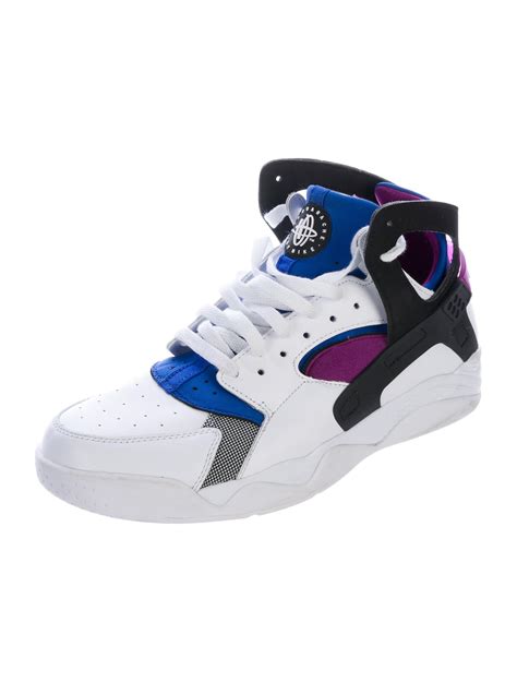 Nike Huarache shoes high tops